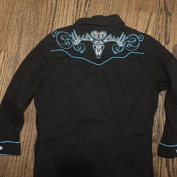 Hell Bunny size small pearl snap top - Picture 2 of 3